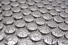 Hand-patterned ceramic mosaic tile Button Loop Penny Round uni silver hammered MOS10-0207_m
