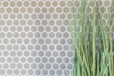Glass mosaic Sustainable wall covering Tile backsplash Recycling Hexagon Enamel beige cream matt MOS140-HX13C