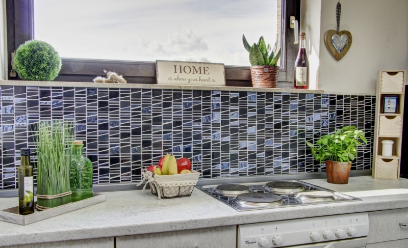 Mosaic tile kitchen splashback translucent black ladder glass mosaic Crystal stone EP black MOS87-0107_f