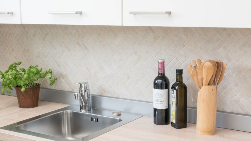 Herringbone mosaic tile ceramic stone effect light beige tile backsplash kitchen MOS24-SO54