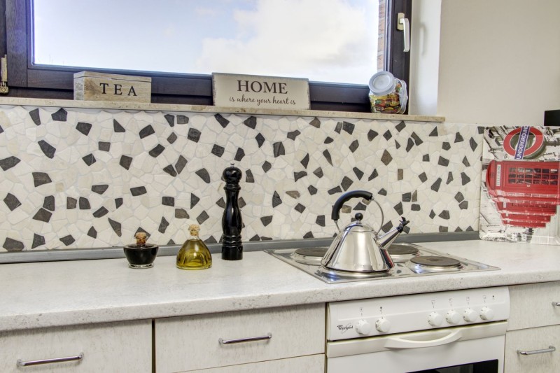 Mosaic quarry marble natural stone beige cream black anthracite polygonal tile backsplash kitchen tile - MOS44-30-110