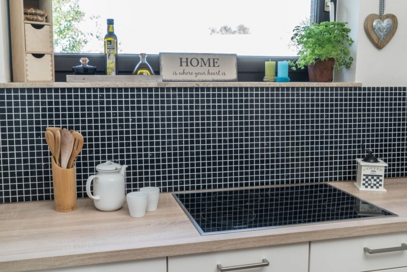 Mosaic tiles quartz composite artificial stone Artificial black MOS46-ASM22