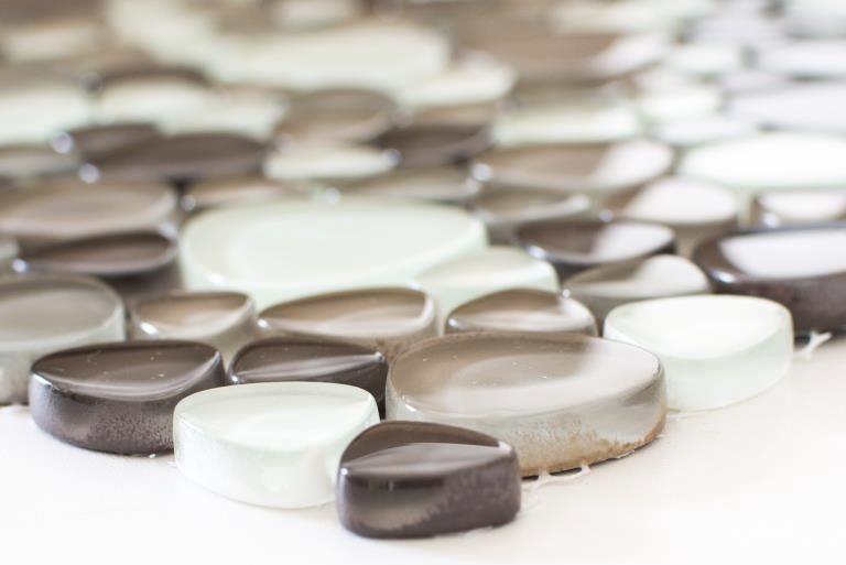 Hand-painted mosaic tile Translucent beige brown Pebble Glass mosaic Crystal clear beige brown MOS94-PG66_m