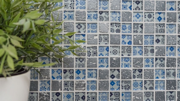 Hand-painted mosaic tile Tile backsplash Translucent blue black Glass mosaic Crystal Resin optic blue black silver MOS83-CB07_m