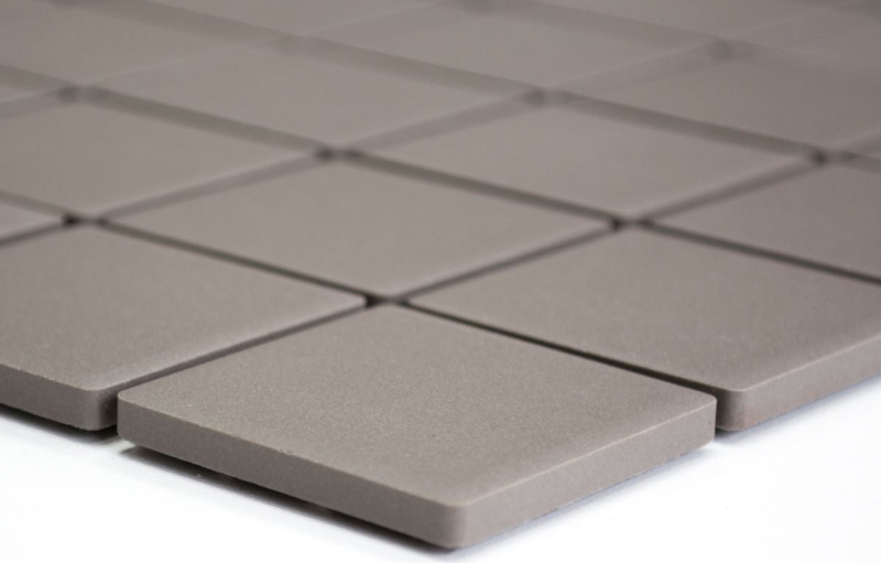 Hand-patterned mosaic tile ceramic mud gray unglazed RUTSCHEMMEND BAD MOS14B-0204-R10_m