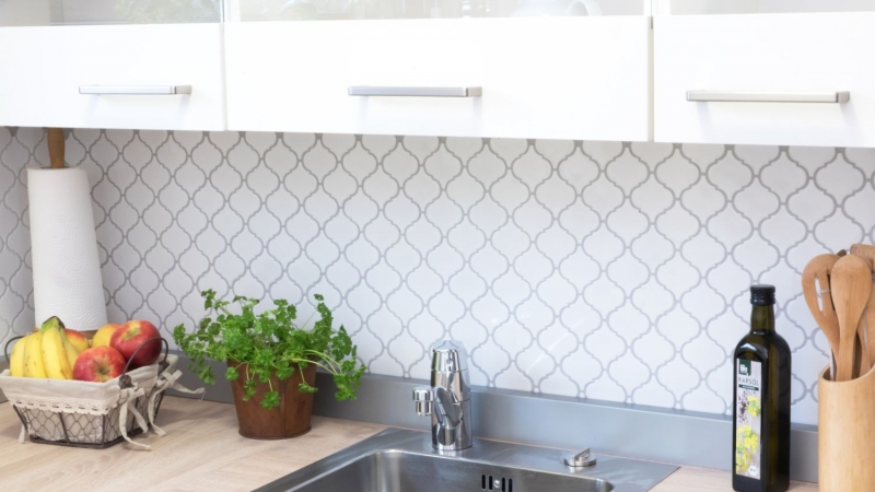 Hand-patterned retro vintage mosaic tile ceramic Florentine white glossy MOS13-1WG_m