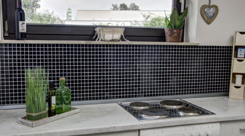 Hand-painted mosaic tile ceramic BLACK GLOSSY wall tile backsplash kitchen MOS18-0302_m