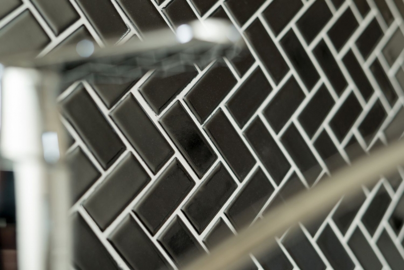 Hand pattern mosaic tile ceramic herringbone black glossy mosaic tile floor tile MOS24-CHB6BG_m