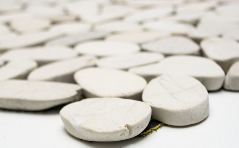 Hand sample mosaic tile river pebble stone pebble cut white 5 7 MOS30-IN14_m