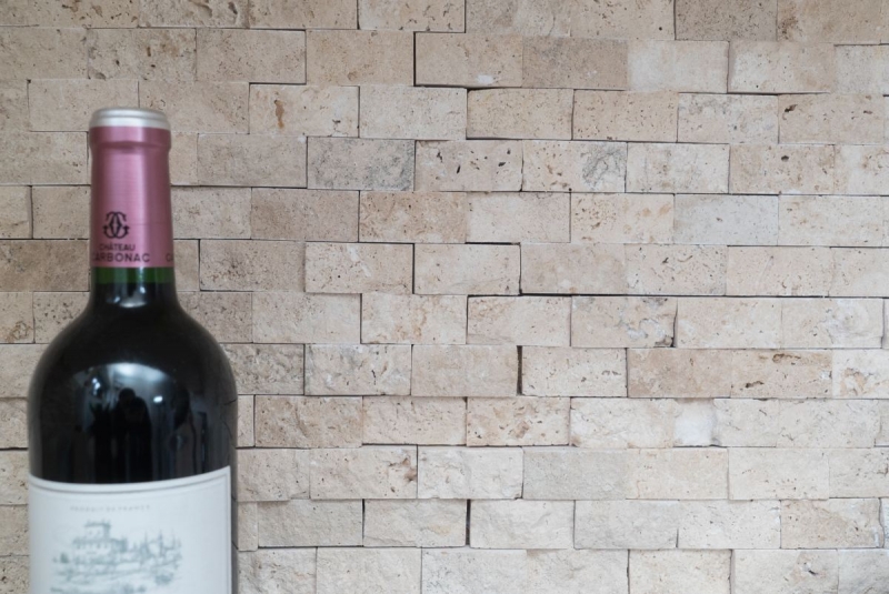 Hand sample mosaic stone wall Travertine natural stone beige Brick Splitface Chiaro Travertine 3D MOS43-46248_m
