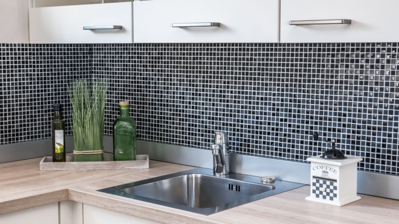 Hand-painted mosaic tile Tile backsplash Translucent dark gray black Glass mosaic Crystal stone Relief dark gray black MOS83-HQ19_m