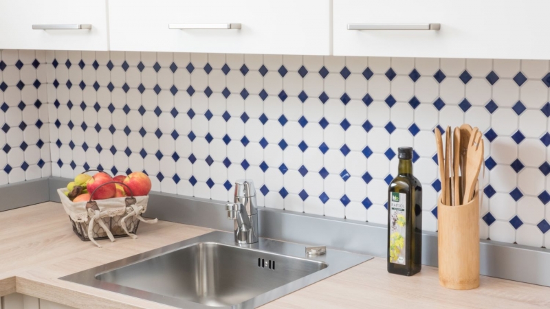Mosaic tiles ceramic blue octagon white matt blue glossy kitchen splashback MOS13-OctaG464_f | 10 mosaic mats