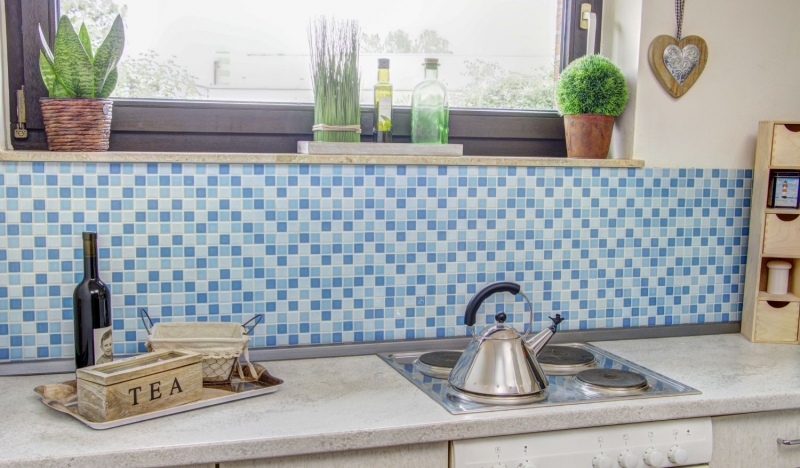 Swimming pool mosaic mosaic tile ceramic blue white glossy kitchen splashback MOS18-0407_f